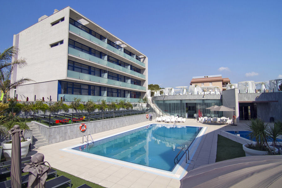 Aparthotel Four Elements Suites Salou Zewnętrze zdjęcie