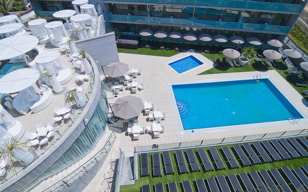 Aparthotel Four Elements Suites Salou Zewnętrze zdjęcie