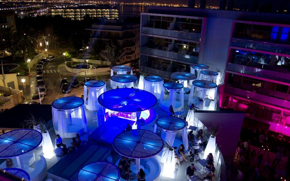 Aparthotel Four Elements Suites Salou Zewnętrze zdjęcie