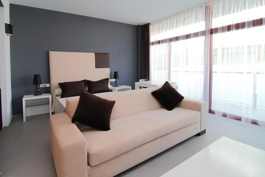 Aparthotel Four Elements Suites Salou Pokój zdjęcie
