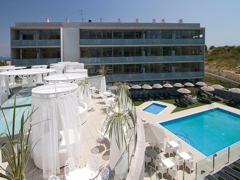 Aparthotel Four Elements Suites Salou Zewnętrze zdjęcie